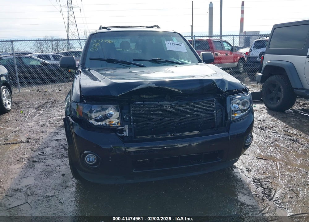 2011 FORD ESCAPE VIN: 1FMCU0DG3BKA69938
