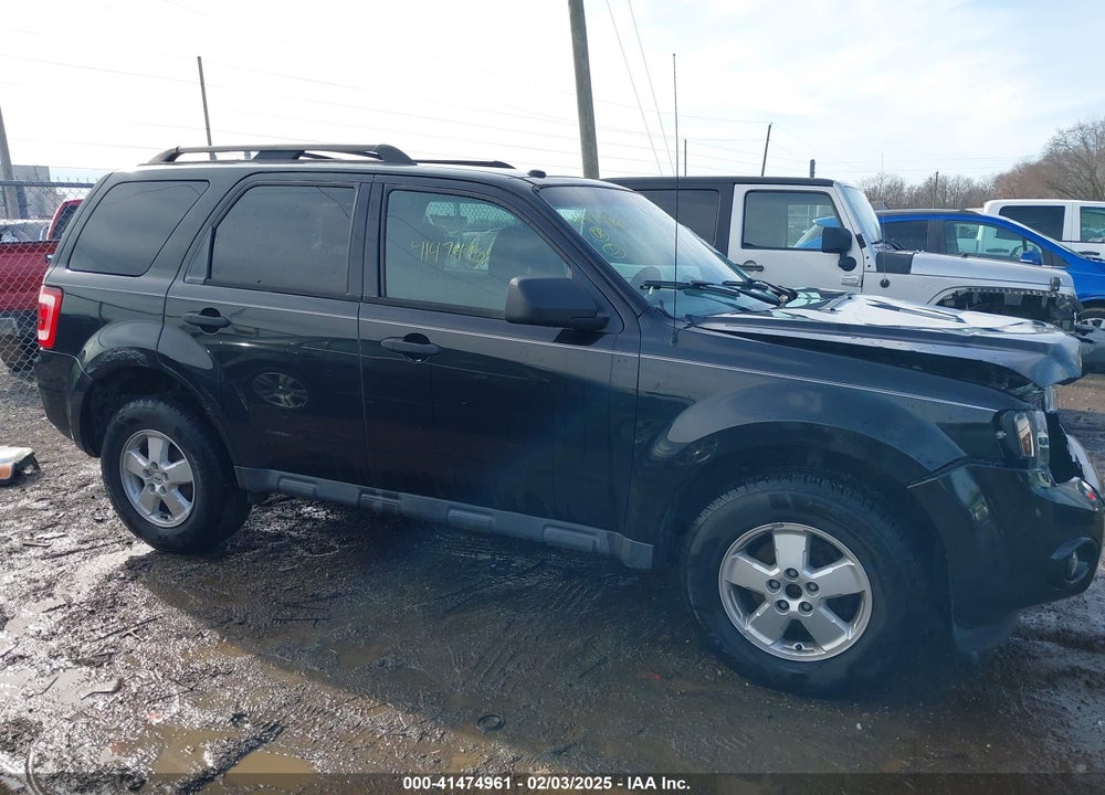 2011 FORD ESCAPE VIN: 1FMCU0DG3BKA69938