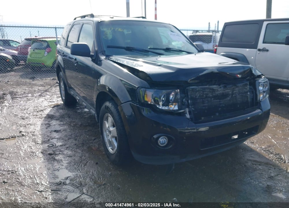 2011 FORD ESCAPE VIN: 1FMCU0DG3BKA69938