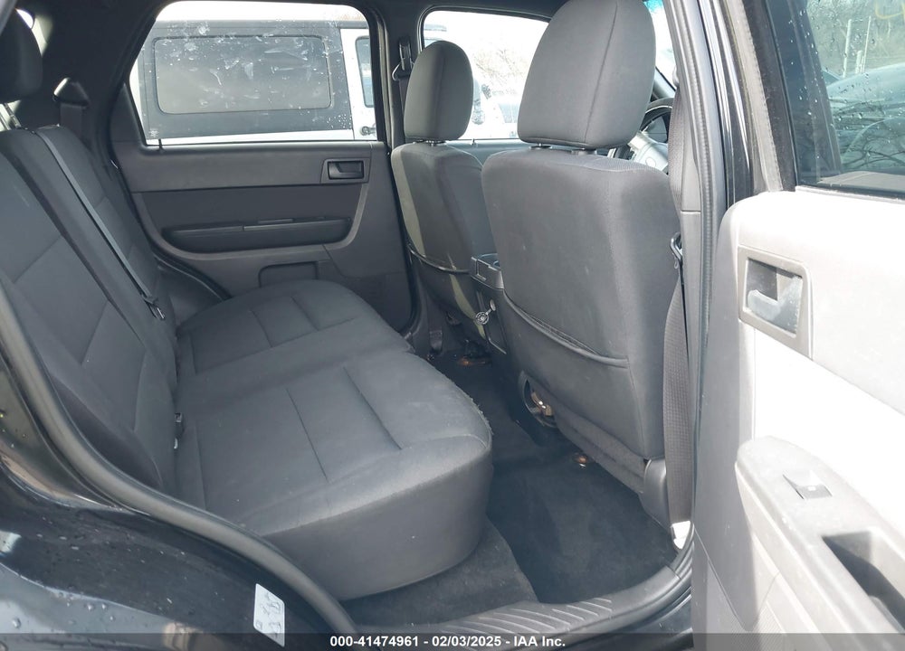2011 FORD ESCAPE VIN: 1FMCU0DG3BKA69938
