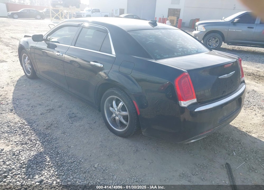 2016 CHRYSLER 300 VIN: 2C3CCAAG6GH136861