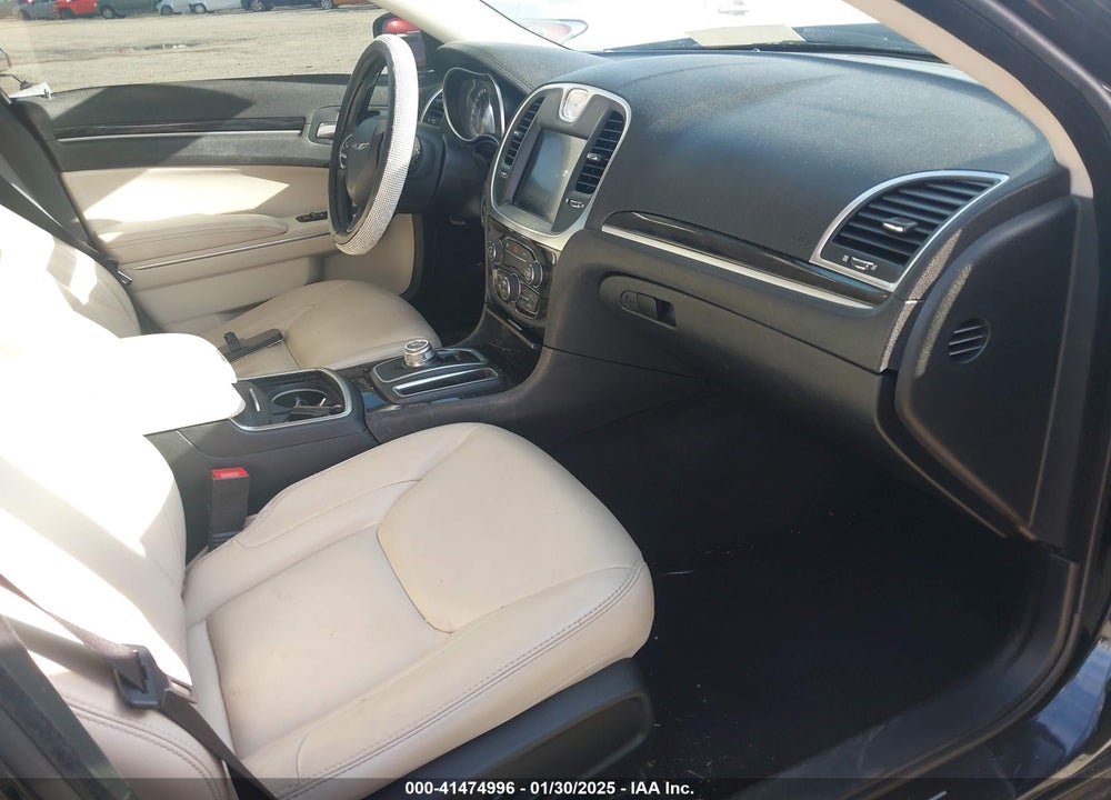 2016 CHRYSLER 300 VIN: 2C3CCAAG6GH136861
