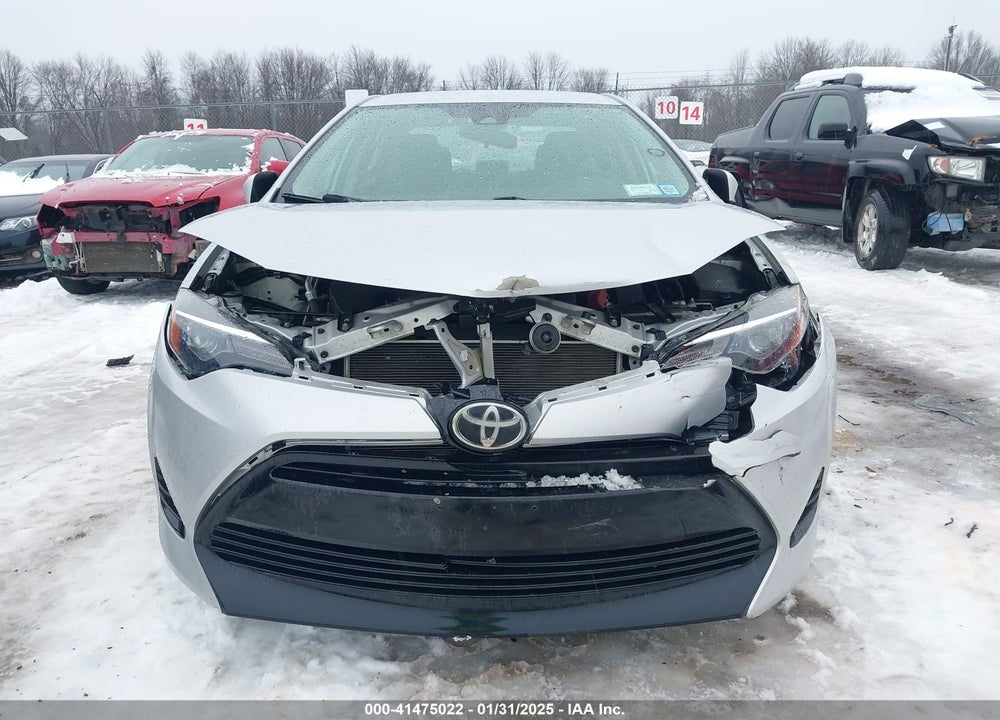 2017 TOYOTA COROLLA VIN: 2T1BURHE0HC884556