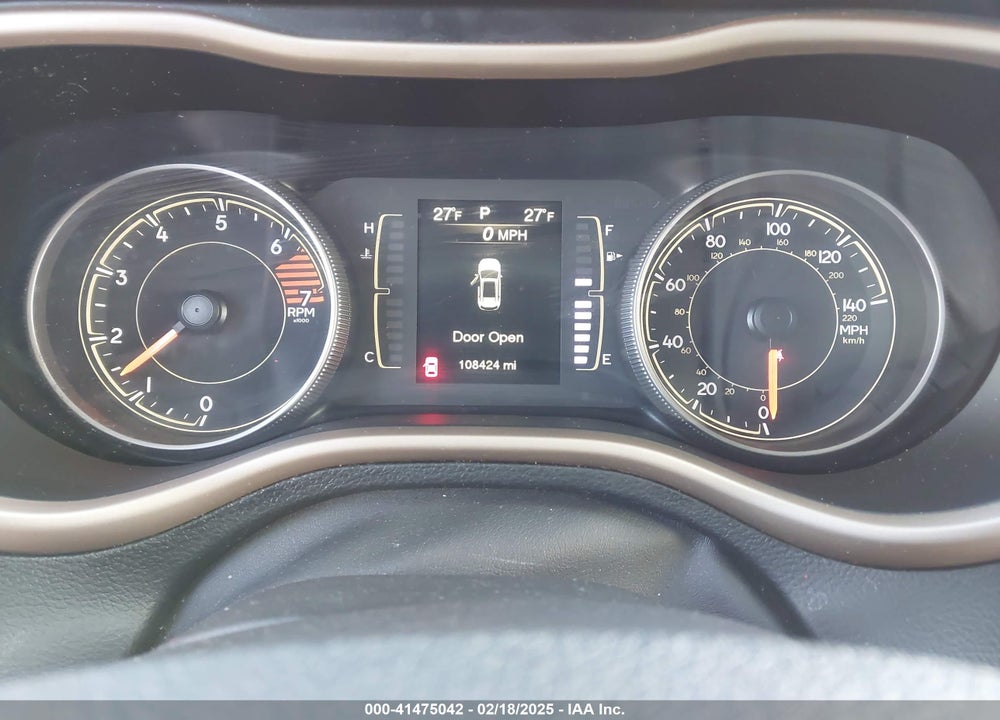 2017 JEEP CHEROKEE LATITUDE 4X4 VIN: 1C4PJMCBXHW529884