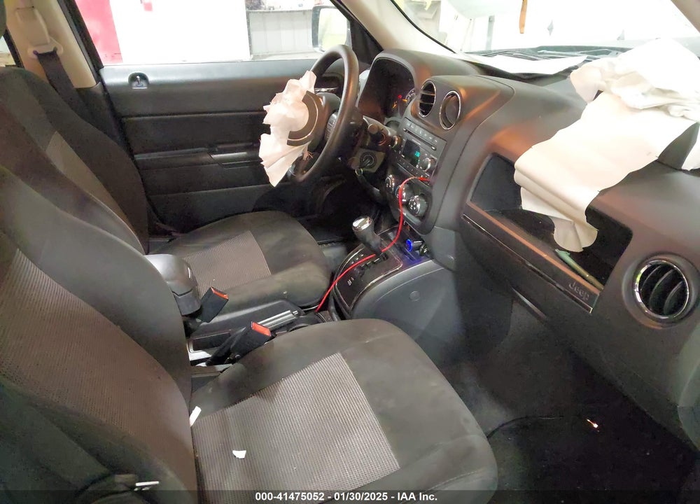 2017 JEEP PATRIOT SPORT FWD VIN: 1C4NJPBB0HD203579