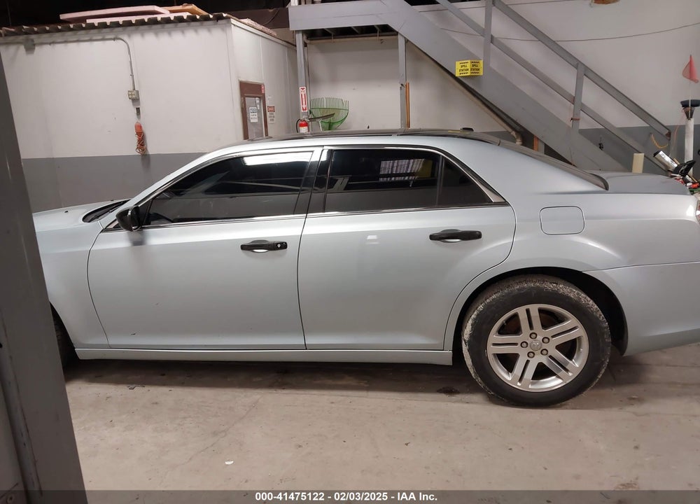 2013 CHRYSLER 300 VIN: 2C3CCAGG9DH592033