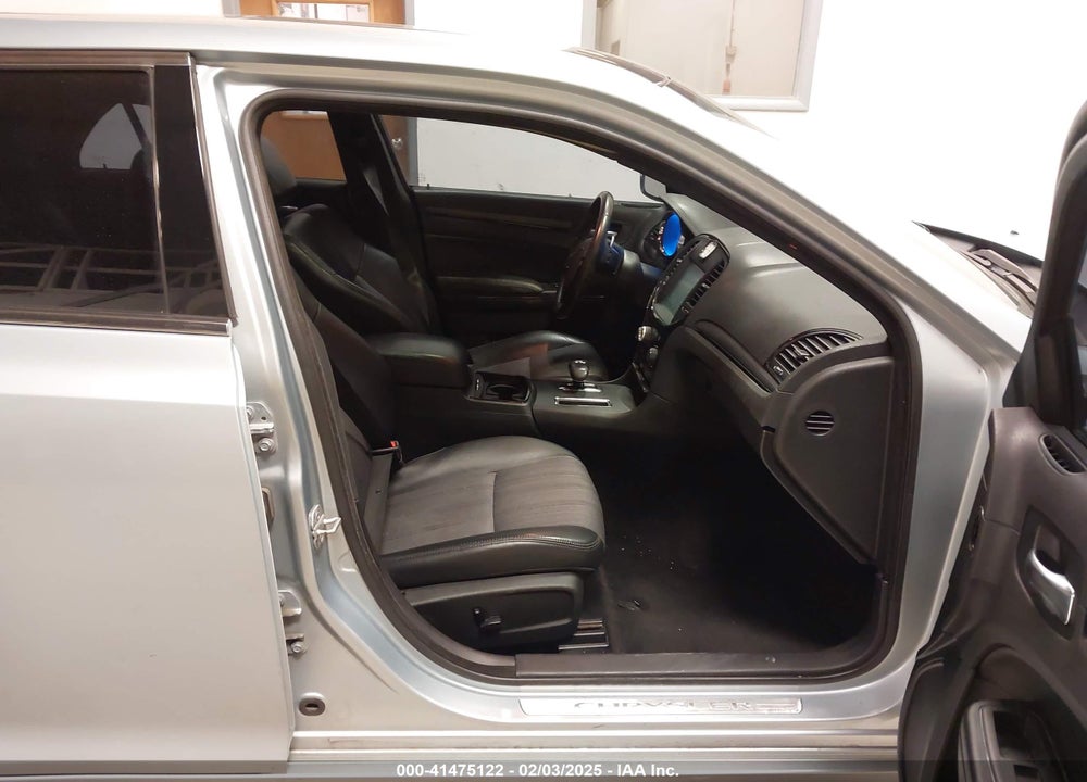 2013 CHRYSLER 300 VIN: 2C3CCAGG9DH592033