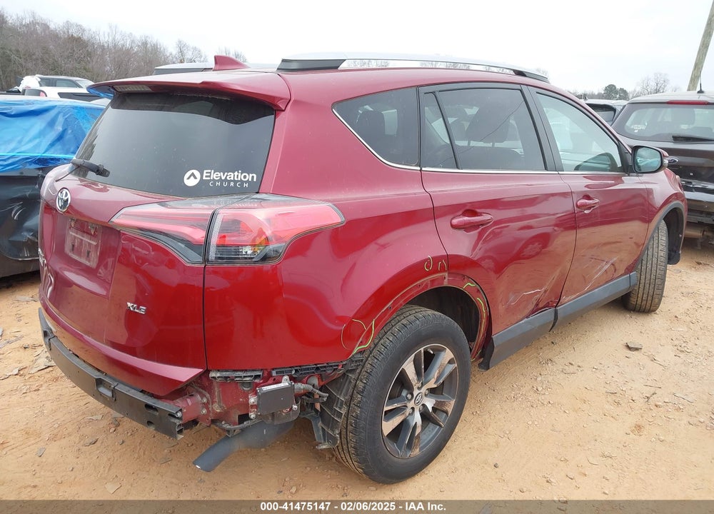 2018 TOYOTA RAV4 ADVENTURE/XLE VIN: 2T3WFREVXJW507454