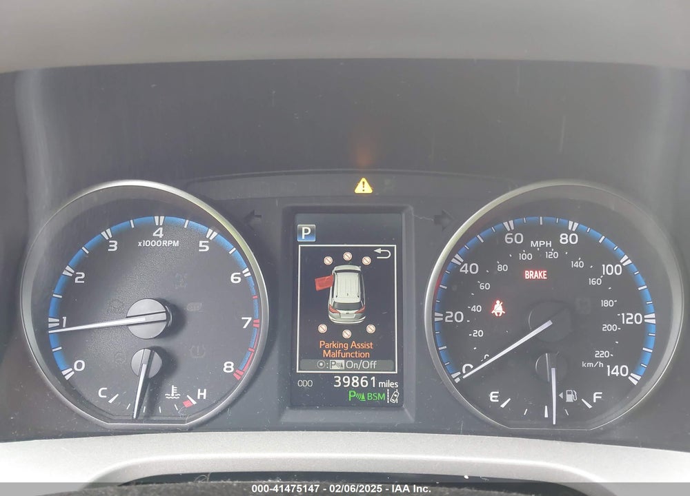 2018 TOYOTA RAV4 ADVENTURE/XLE VIN: 2T3WFREVXJW507454