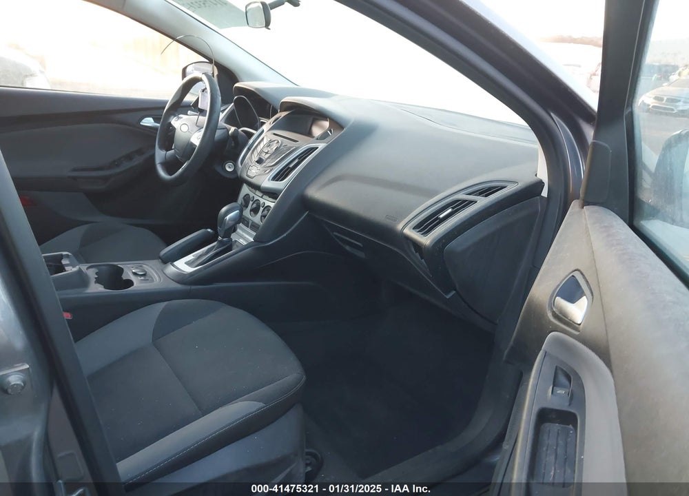 2014 FORD FOCUS SE VIN: 1FADP3F25EL228160