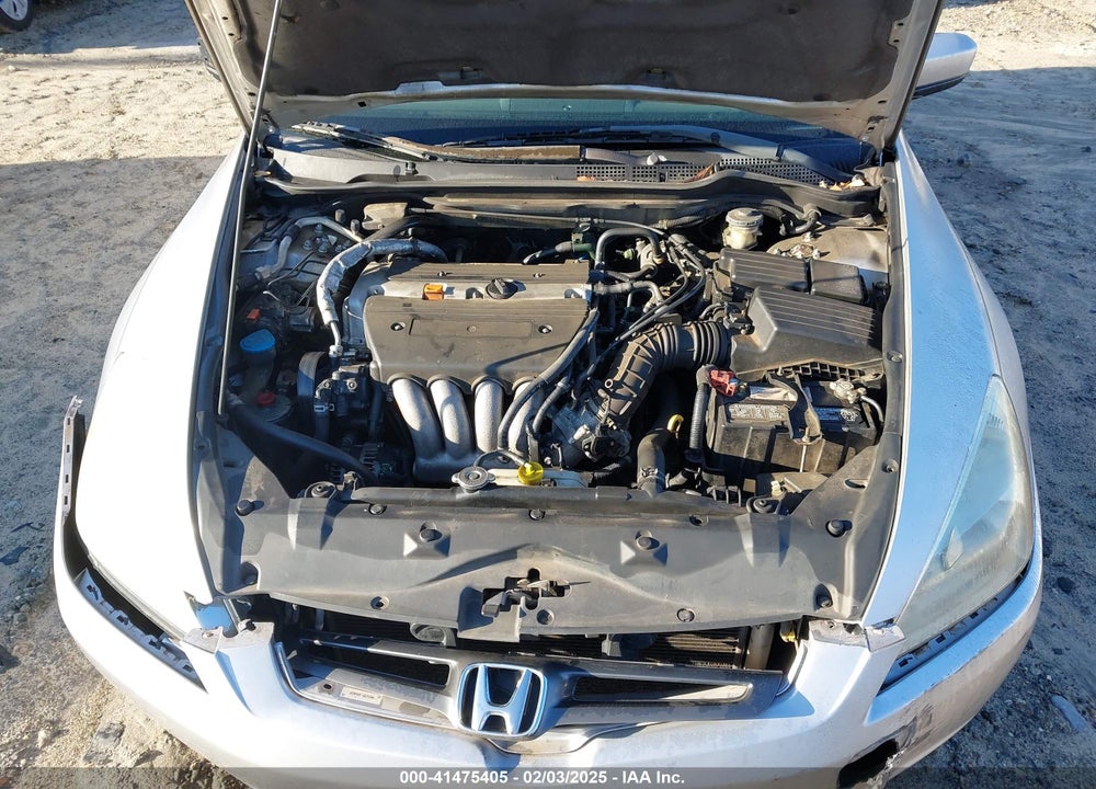 2005 HONDA ACCORD 2.4 LX VIN: 3HGCM56455G703400