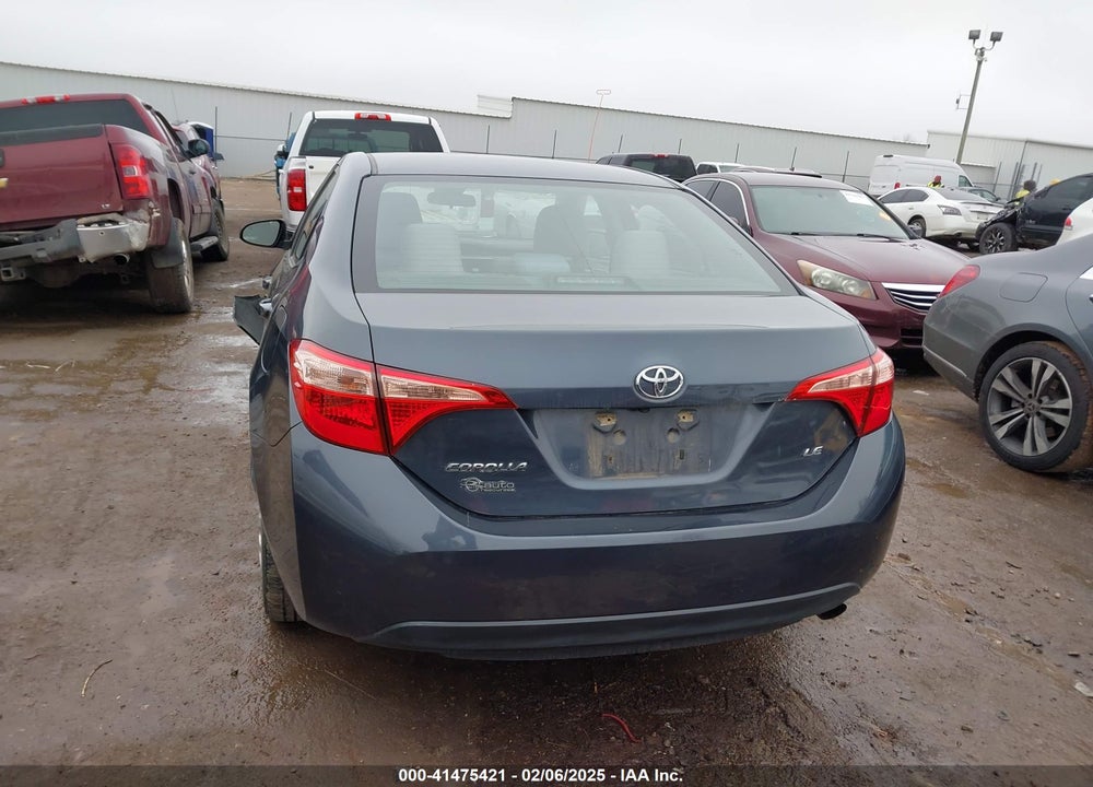 2018 TOYOTA COROLLA VIN: 5YFBURHE7JP772407