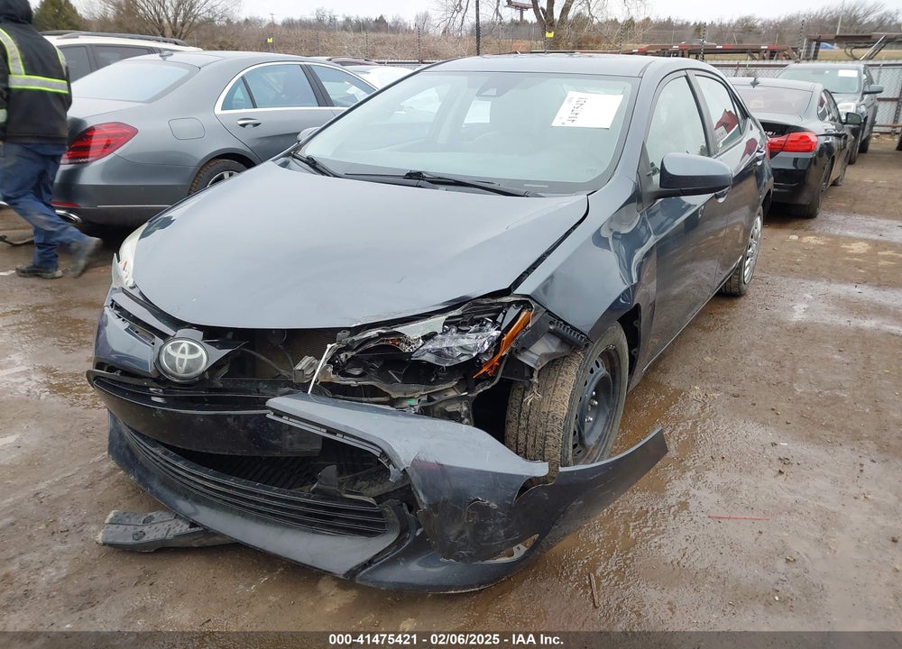 2018 TOYOTA COROLLA VIN: 5YFBURHE7JP772407