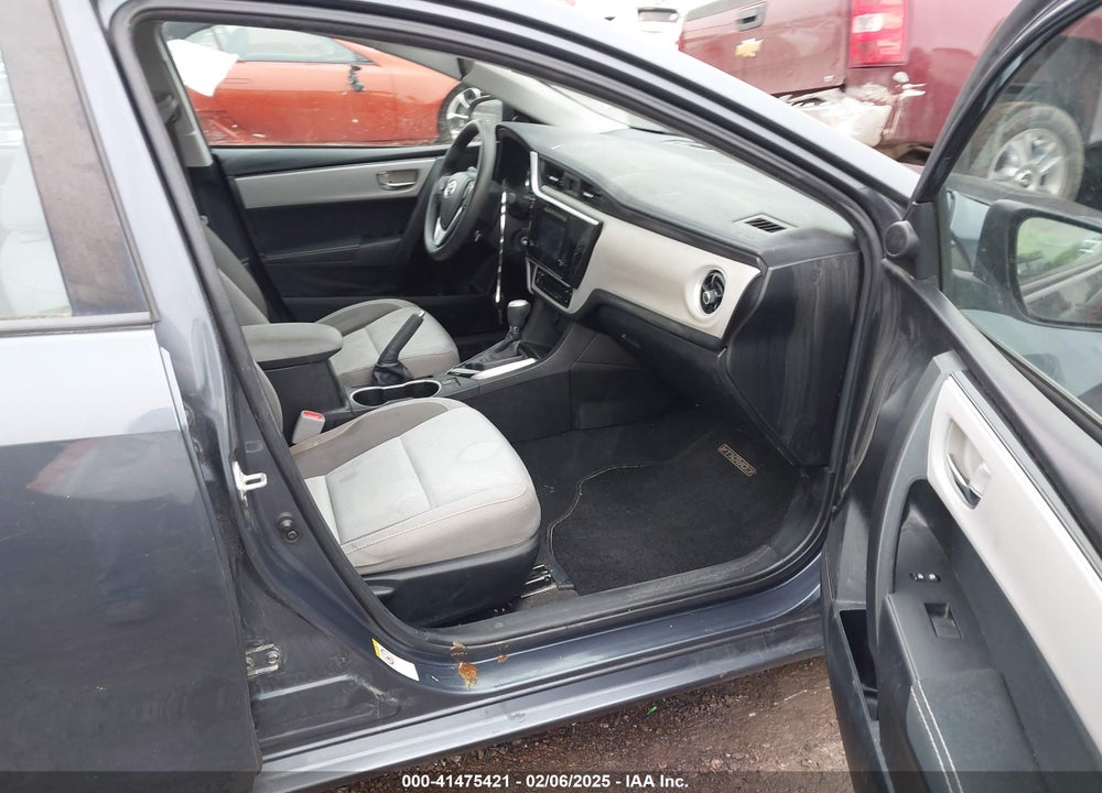 2018 TOYOTA COROLLA VIN: 5YFBURHE7JP772407