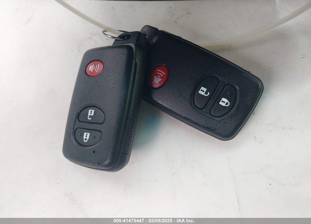 2013 TOYOTA PRIUS VIN: JTDKN3DU9D5588689
