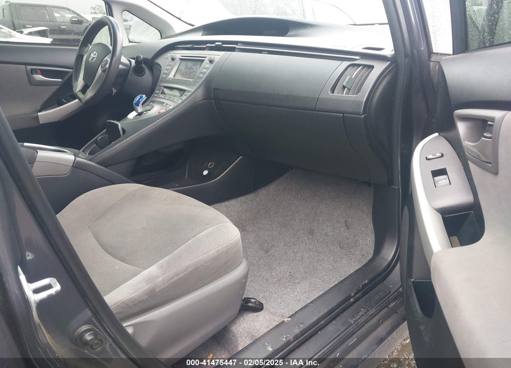 2013 TOYOTA PRIUS VIN: JTDKN3DU9D5588689