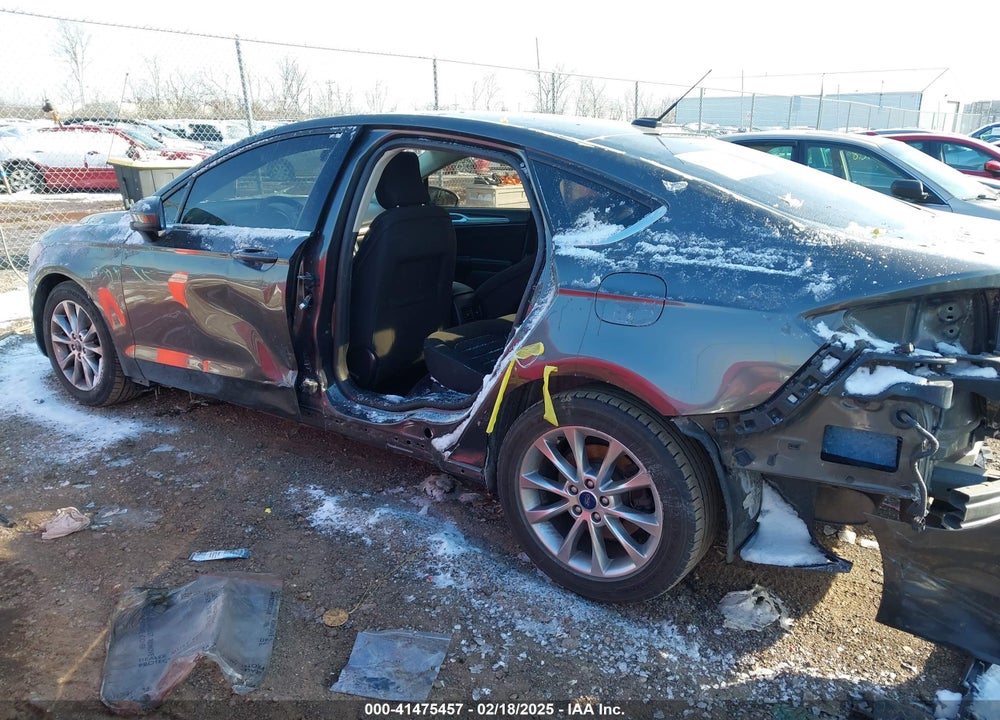 2017 FORD FUSION VIN: 3FA6P0H73HR404497