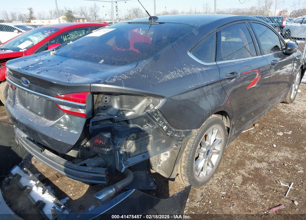 2017 FORD FUSION VIN: 3FA6P0H73HR404497