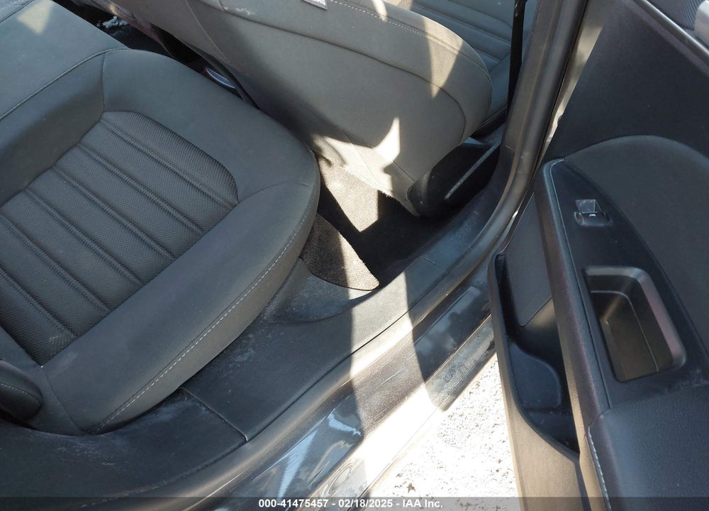 2017 FORD FUSION VIN: 3FA6P0H73HR404497