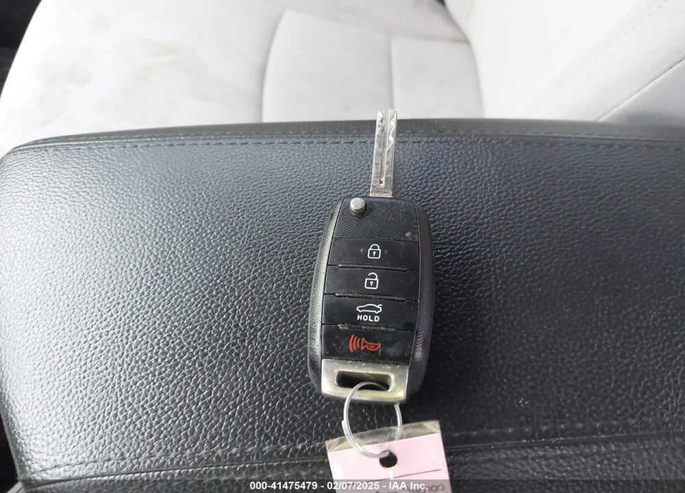 2015 KIA OPTIMA VIN: KNAGM4A77F5533963