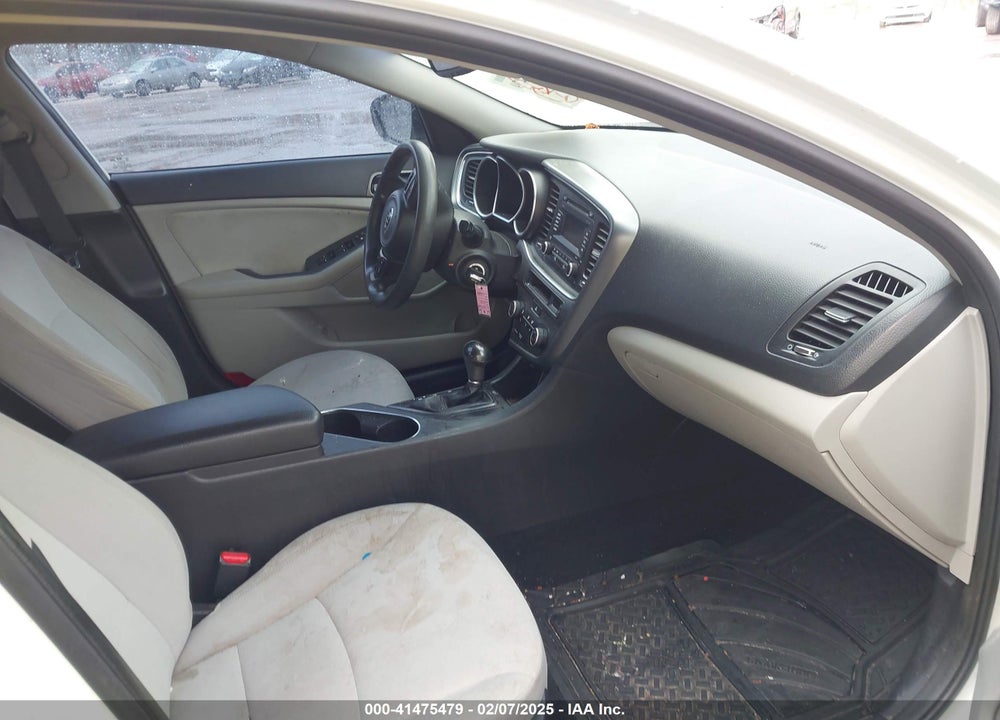 2015 KIA OPTIMA VIN: KNAGM4A77F5533963
