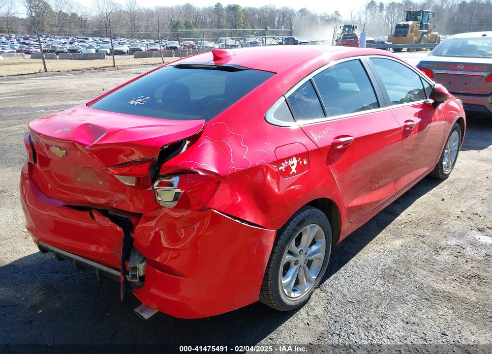 2019 CHEVROLET CRUZE VIN: 1G1BE5SM8K7134247