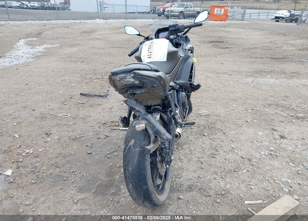 2022 KAWASAKI EX650 N VIN: ML5EXEN14NDA50378