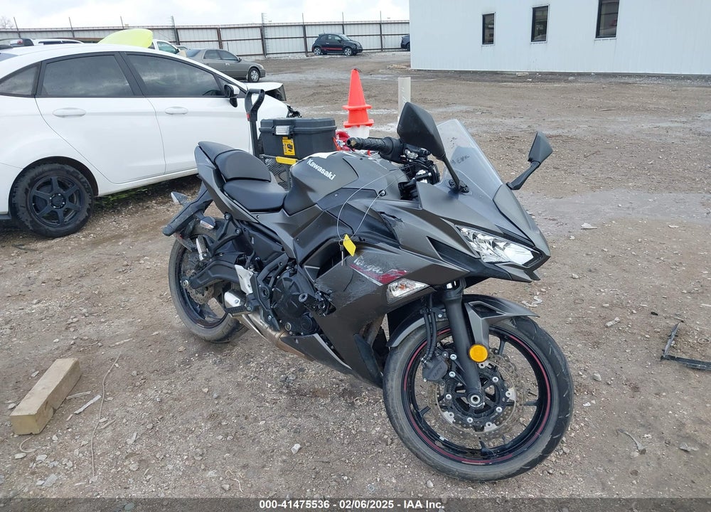 2022 KAWASAKI EX650 N VIN: ML5EXEN14NDA50378