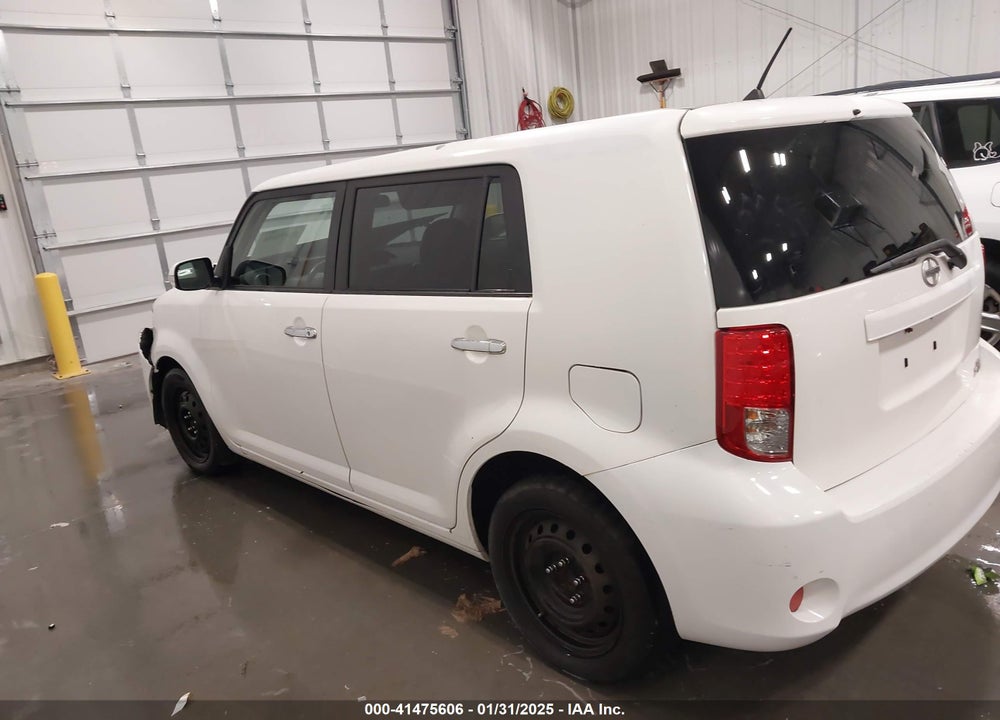 2012 SCION XB VIN: JTLZE4FE7CJ013012