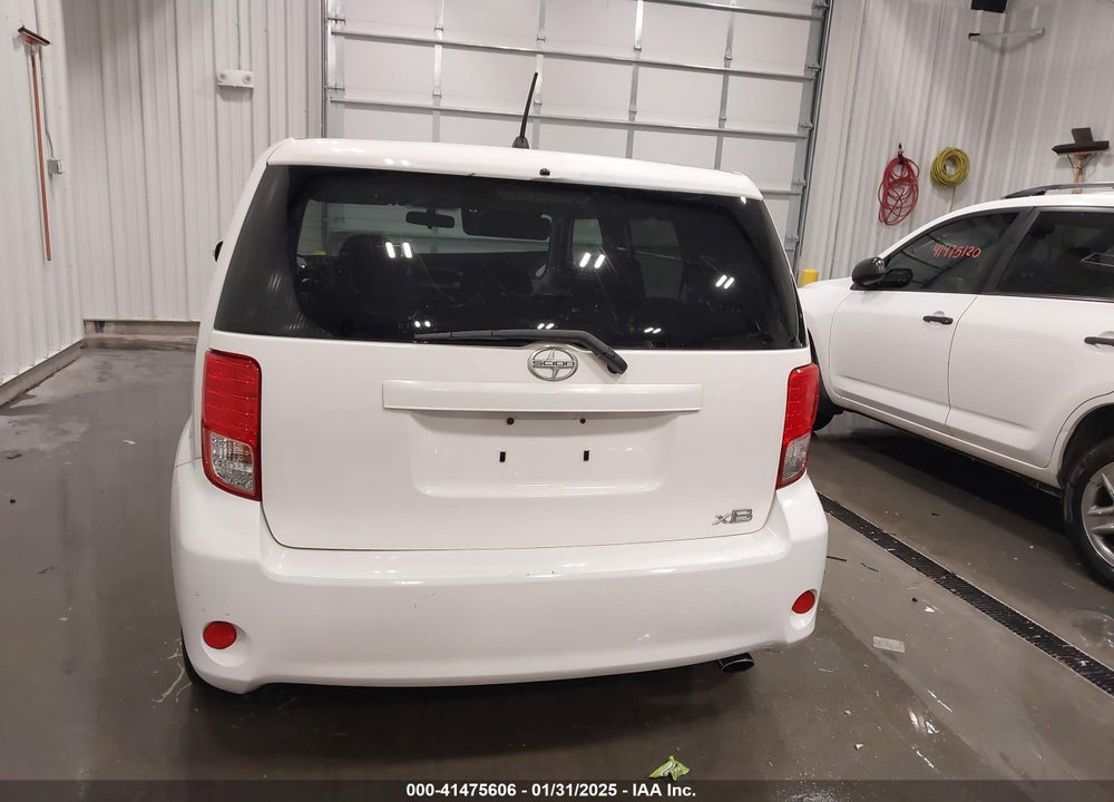 2012 SCION XB VIN: JTLZE4FE7CJ013012