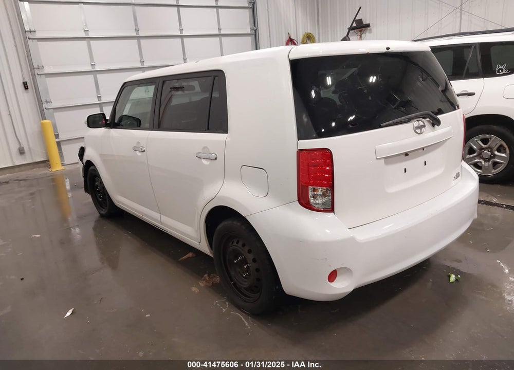 2012 SCION XB VIN: JTLZE4FE7CJ013012