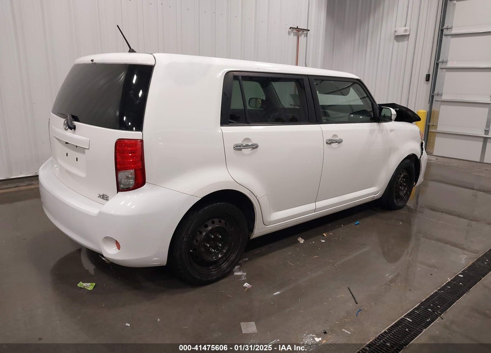 2012 SCION XB VIN: JTLZE4FE7CJ013012