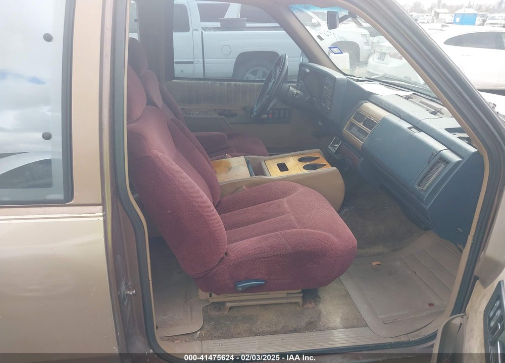 1994 CHEVROLET GMT-400 C1500 VIN: 2GCEC19K6R1161798
