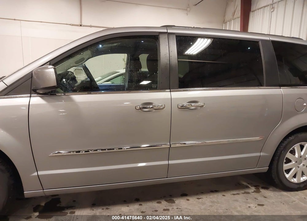 2015 CHRYSLER TOWN & COUNTRY TOURING VIN: 2C4RC1BG5FR520885