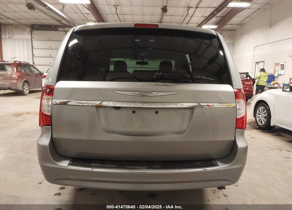 2015 CHRYSLER TOWN & COUNTRY TOURING VIN: 2C4RC1BG5FR520885