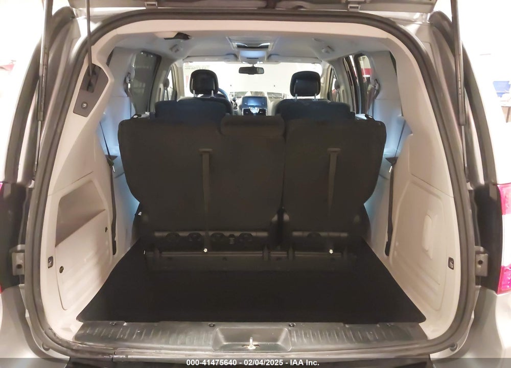 2015 CHRYSLER TOWN & COUNTRY TOURING VIN: 2C4RC1BG5FR520885