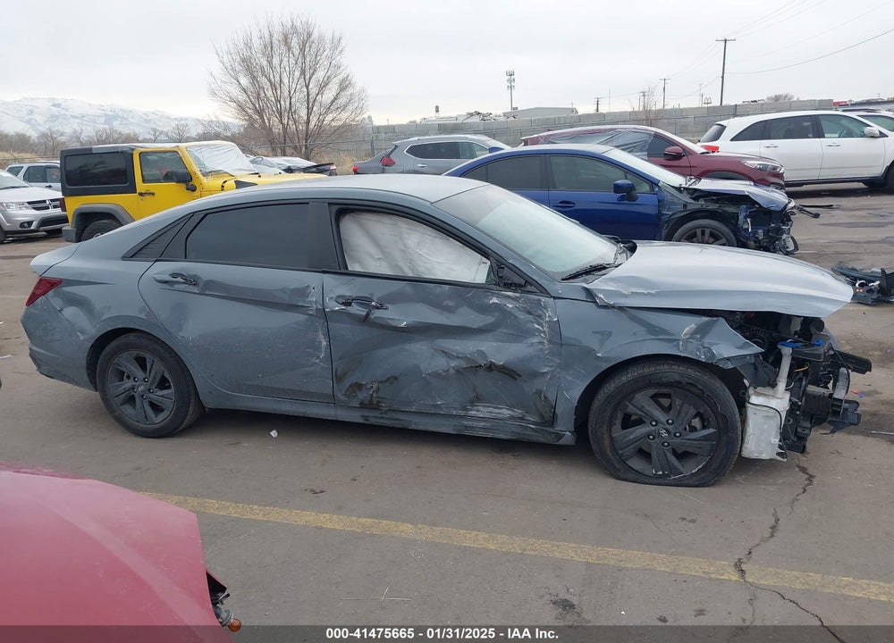 2021 HYUNDAI ELANTRA VIN: KMHLM4AG5MU116681