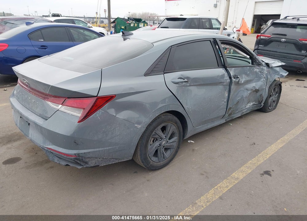 2021 HYUNDAI ELANTRA VIN: KMHLM4AG5MU116681