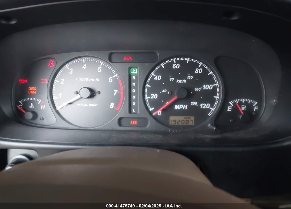 2000 HONDA PASSPORT EX/LX VIN: 4S6CK58W7Y4412436