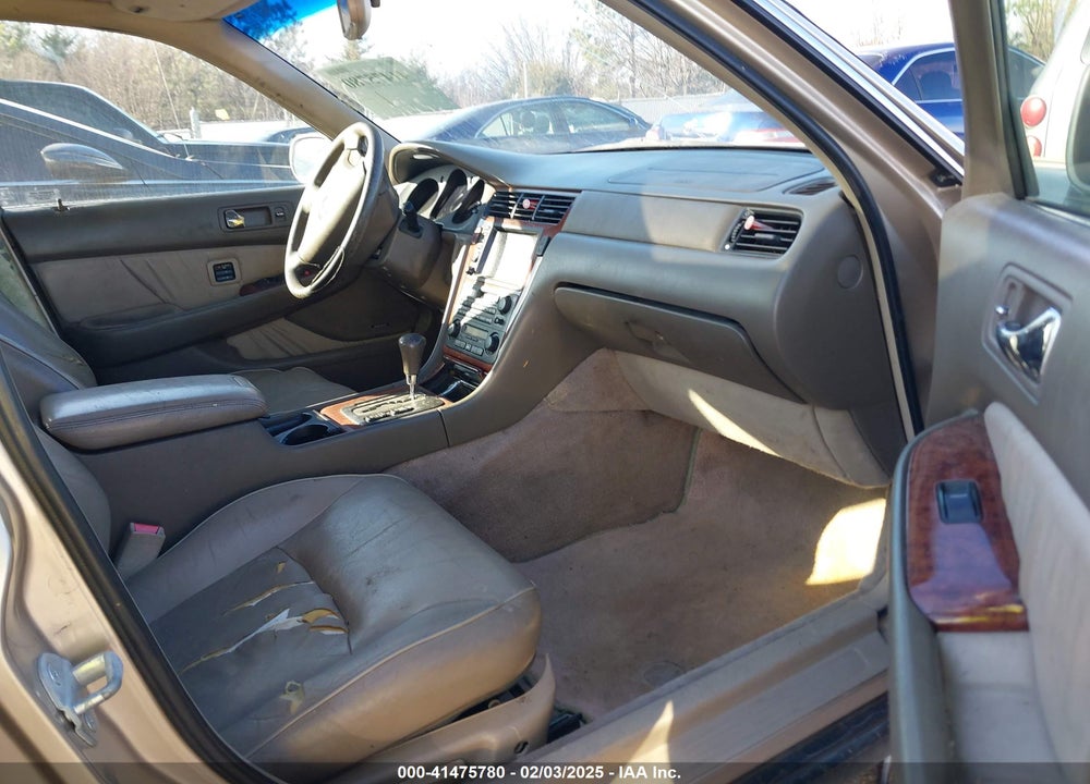 2000 ACURA RL 3.5 VIN: JH4KA9668YC004134