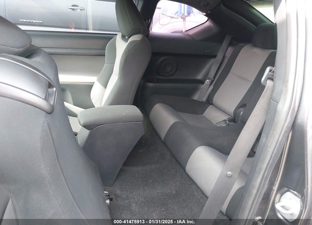 2015 SCION TC VIN: JTKJF5C74FJ013242