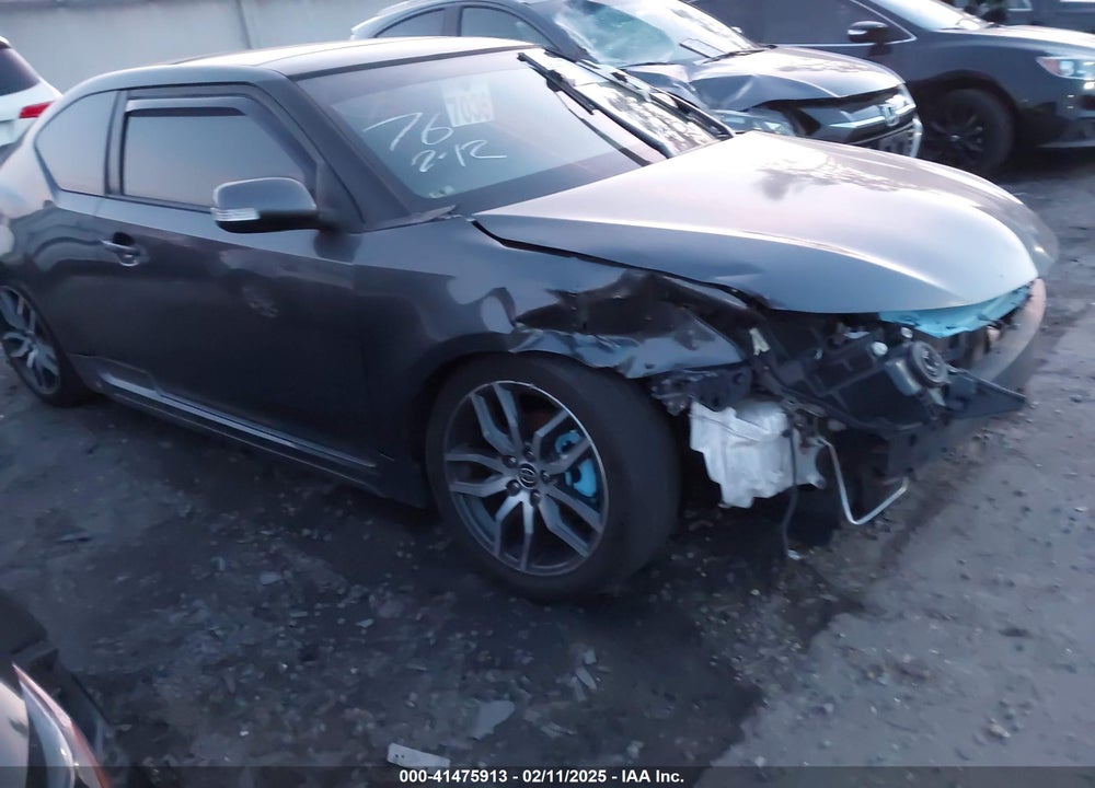2015 SCION TC VIN: JTKJF5C74FJ013242