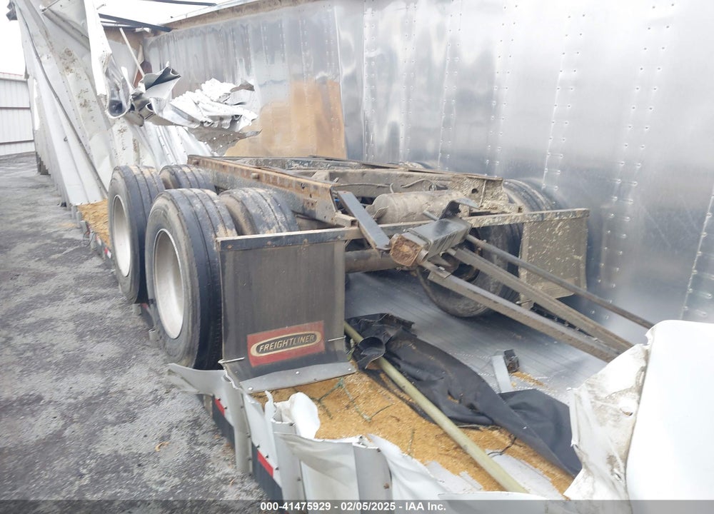 2015 INNOVATIVE TRAILERS LIVE FLOOR VIN: 1Z92B5320FT199003