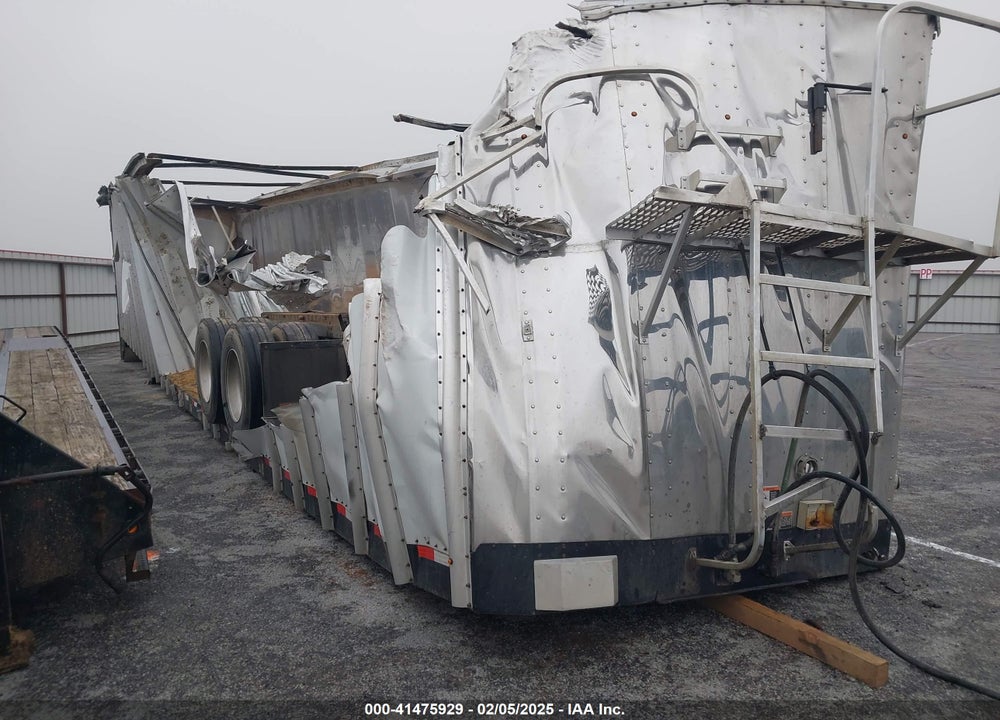 2015 INNOVATIVE TRAILERS LIVE FLOOR VIN: 1Z92B5320FT199003