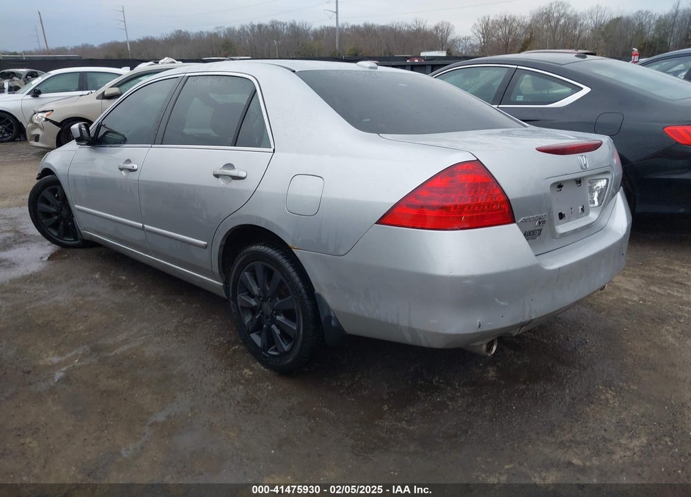 2007 HONDA ACCORD 3.0 EX VIN: 1HGCM66527A051870