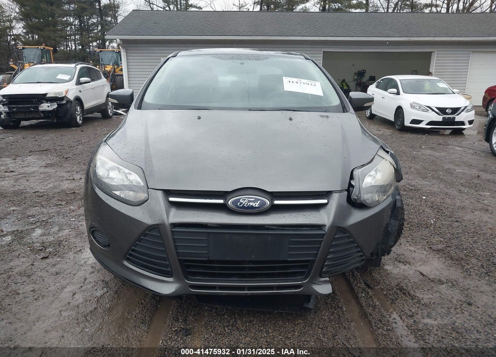 2013 FORD FOCUS VIN: 1FADP3F21DL250445