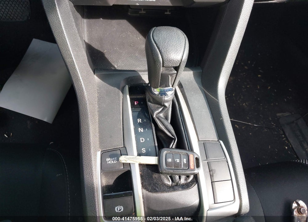 2016 HONDA CIVIC VIN: 2HGFC2F55GH538913