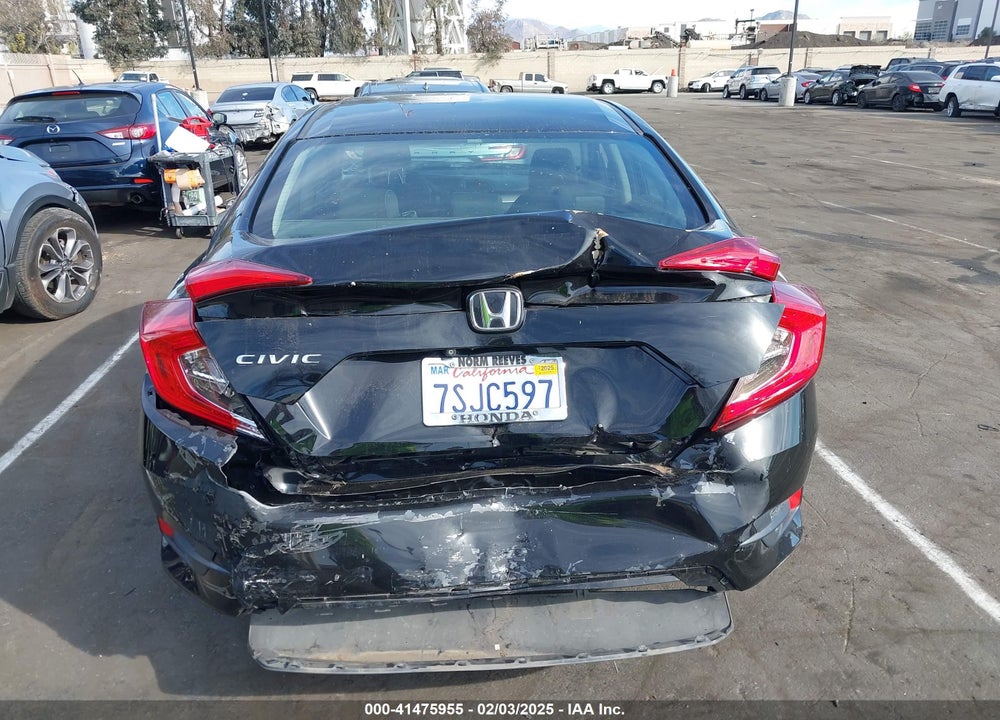 2016 HONDA CIVIC VIN: 2HGFC2F55GH538913