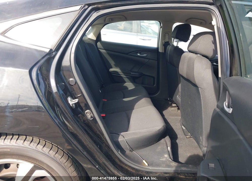 2016 HONDA CIVIC VIN: 2HGFC2F55GH538913