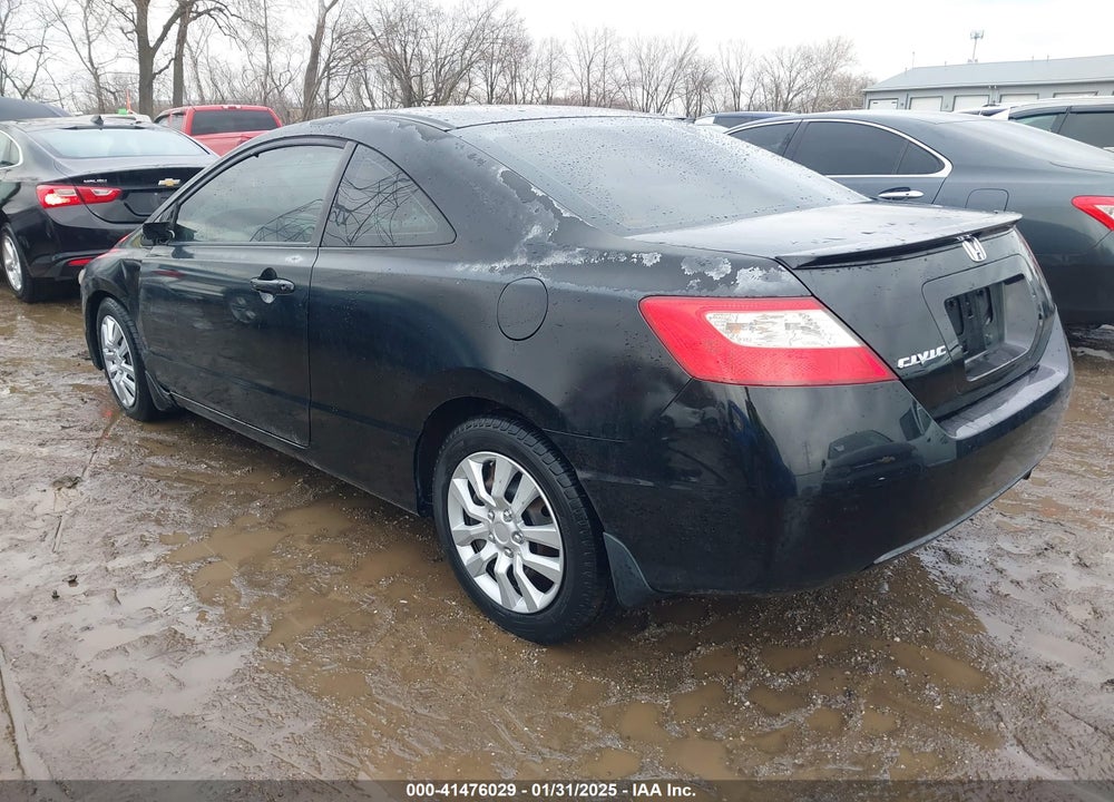 2011 HONDA CIVIC LX VIN: 2HGFG1B68BH503868